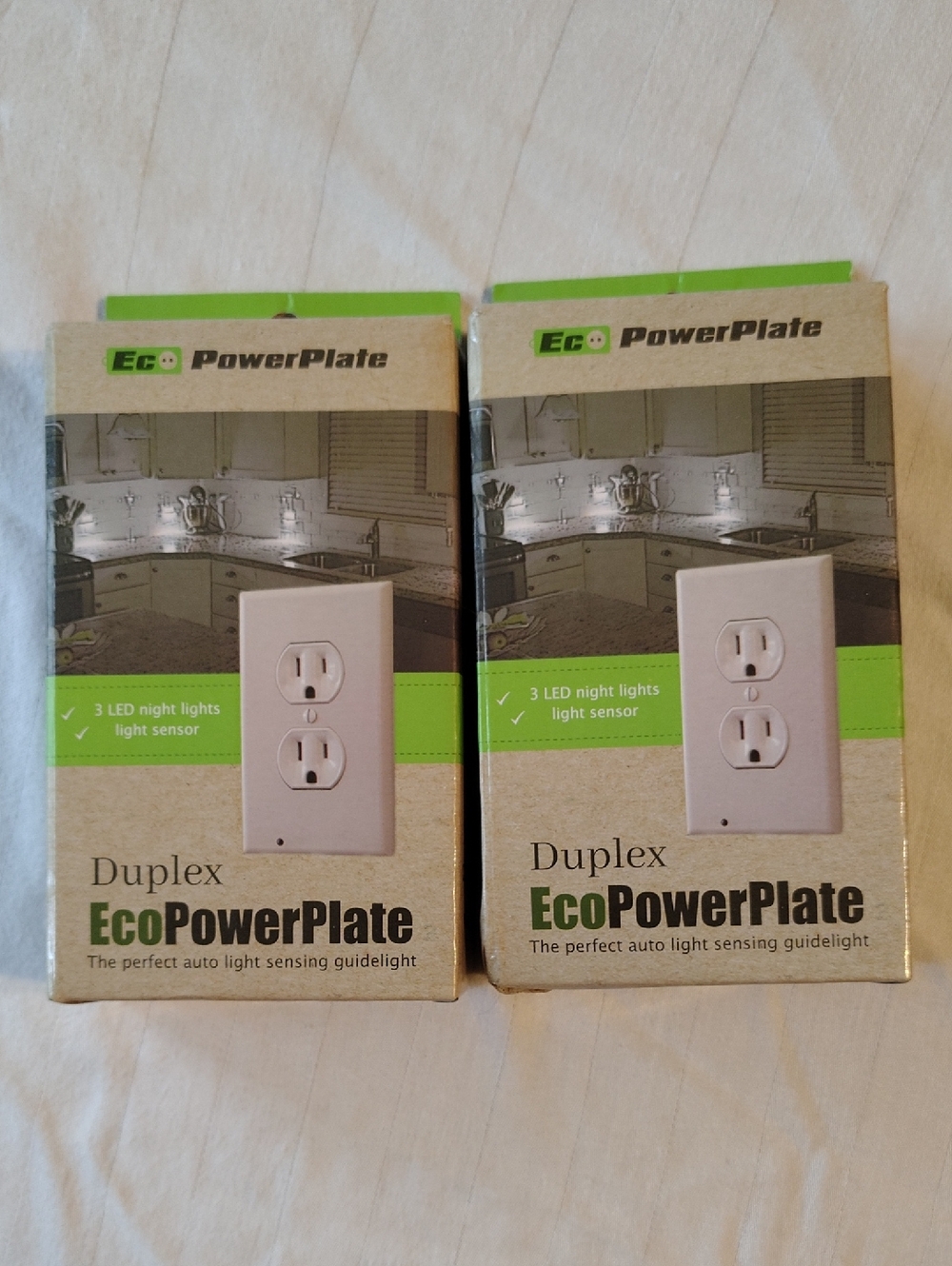 Duplex Eco Power Plate 3 LED Auto Night Lights & Sensor Lot Of 2 NIB